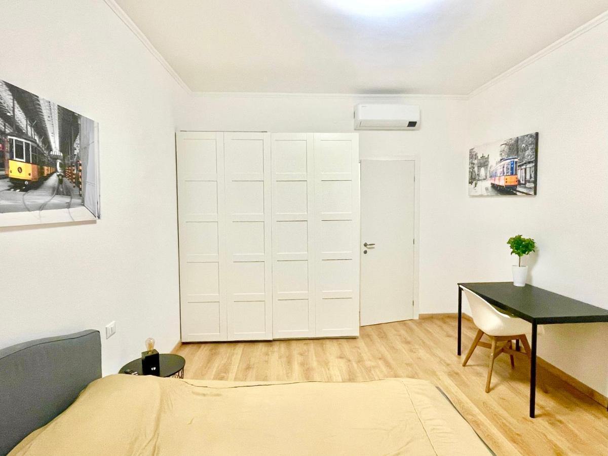 Camera Con Bagno Privato - Zona Bocconi Мілан Екстер'єр фото
